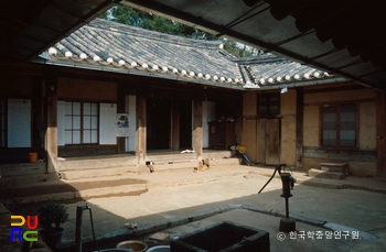 서산 경주김씨 고택 내부