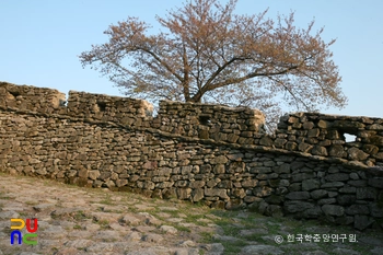 담양 금성산성 성벽