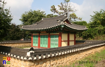 충경공 유백증 영당