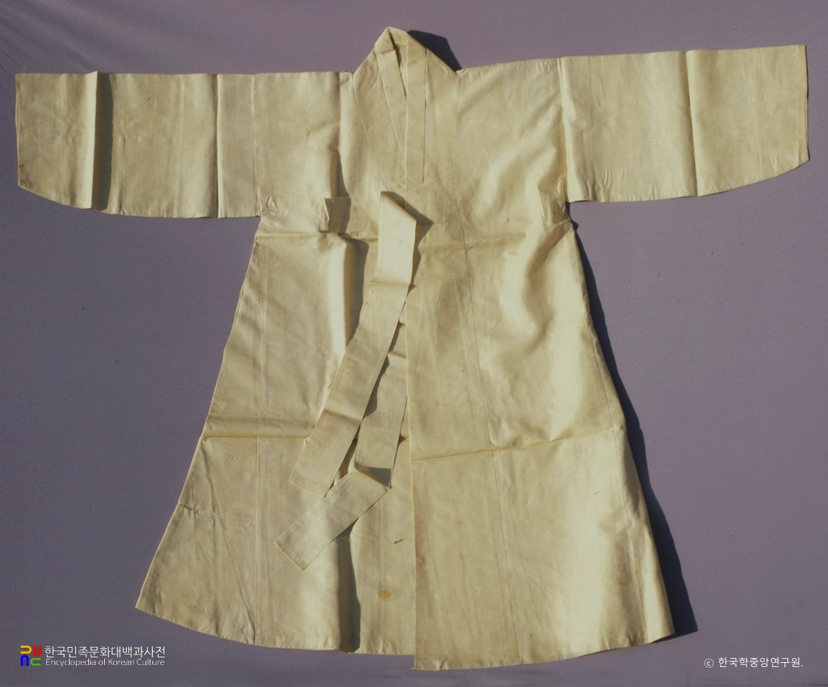 백색 주항라 겹두루마기