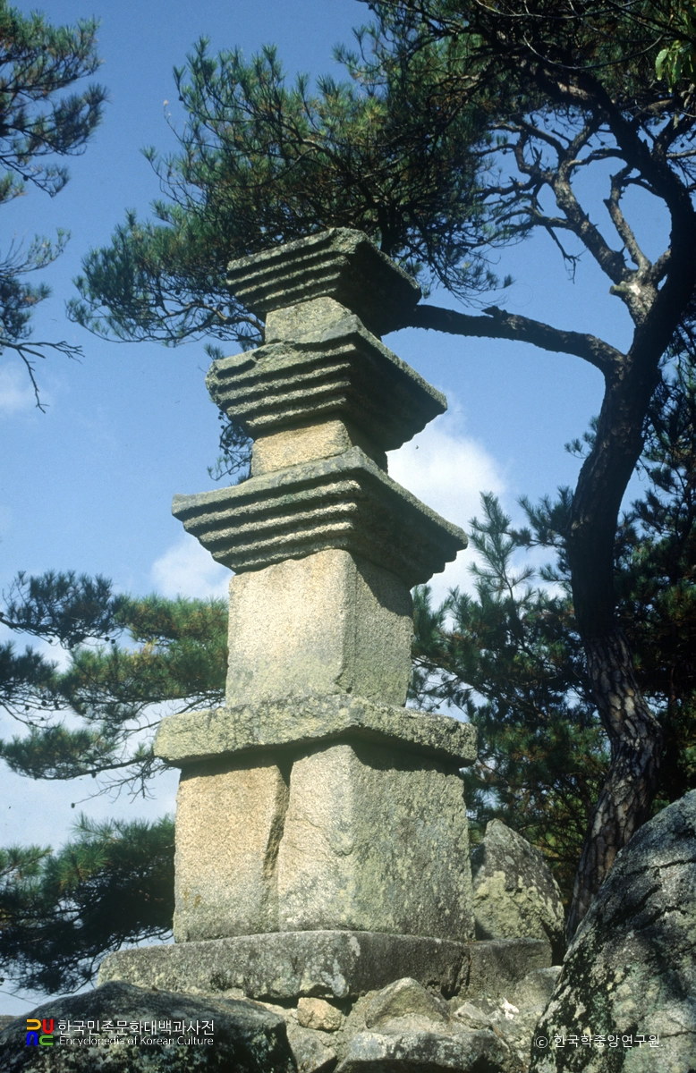 안동 이천동 삼층석탑