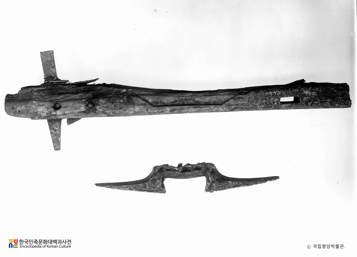 평안남도 대동군 정백리 127호분 노비, 목제도칠파수