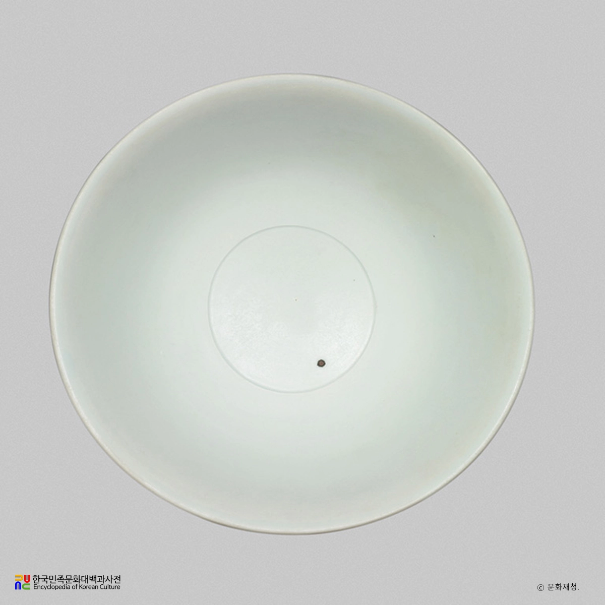 백자 ‘천’ ‘지’ ‘현’ ‘황’명 발 / 지