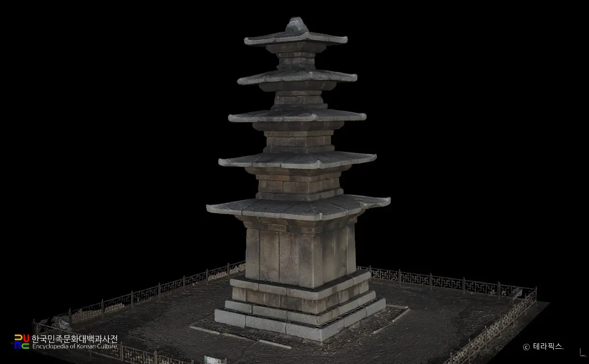 부여 정림사지 오층석탑 정측면