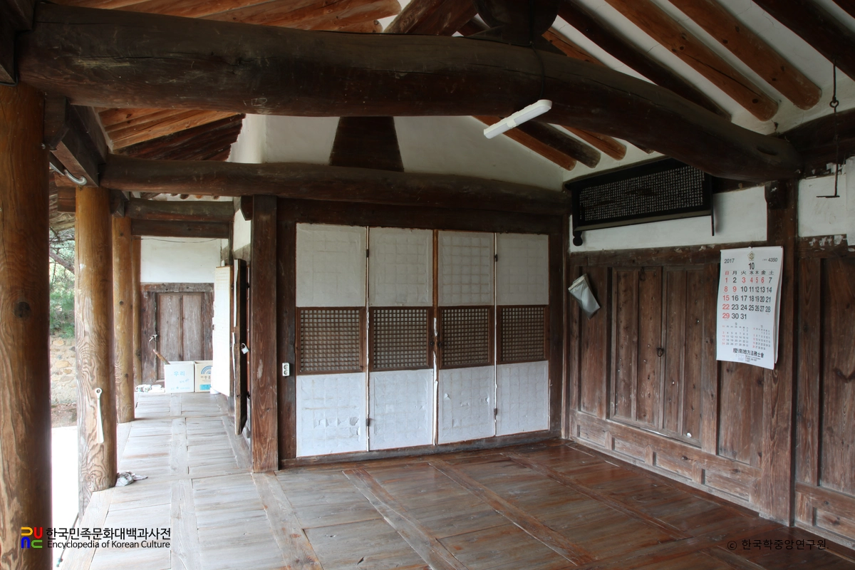 밀양 혜산서원 다원서당 내부