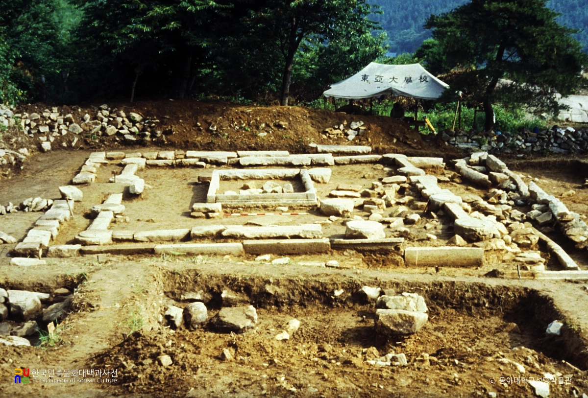 울산 간월사지 발굴 모습