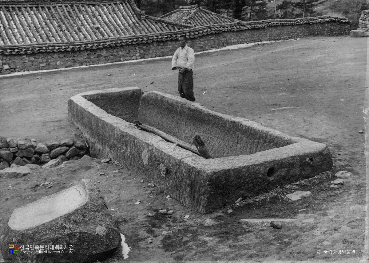 합천 해인사 대석조