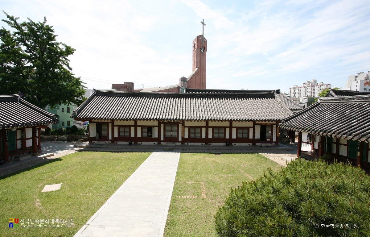광주광역시 광주향교 중 명륜당 일원