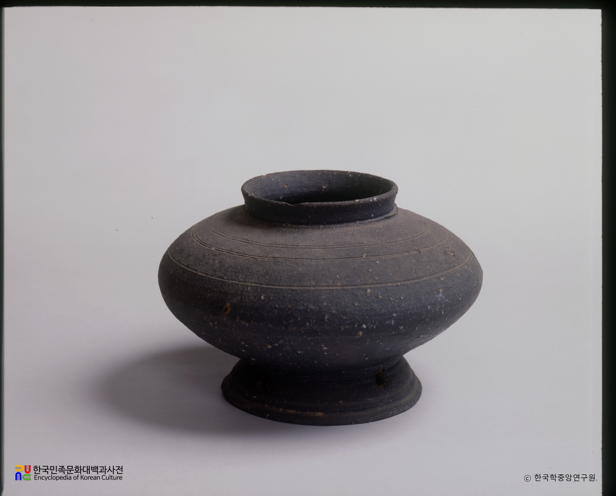 금산 파초리 고분