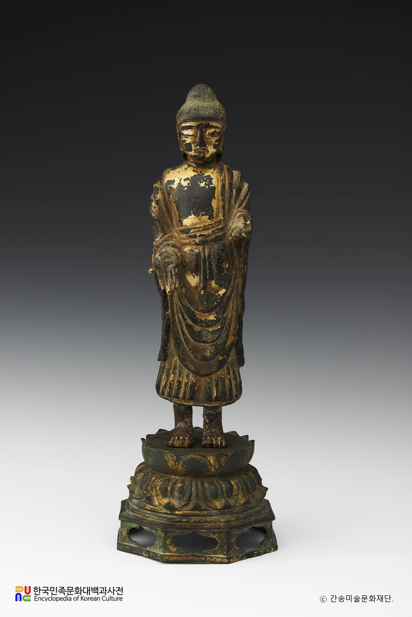 금동여래입상(간송미술관 소장)