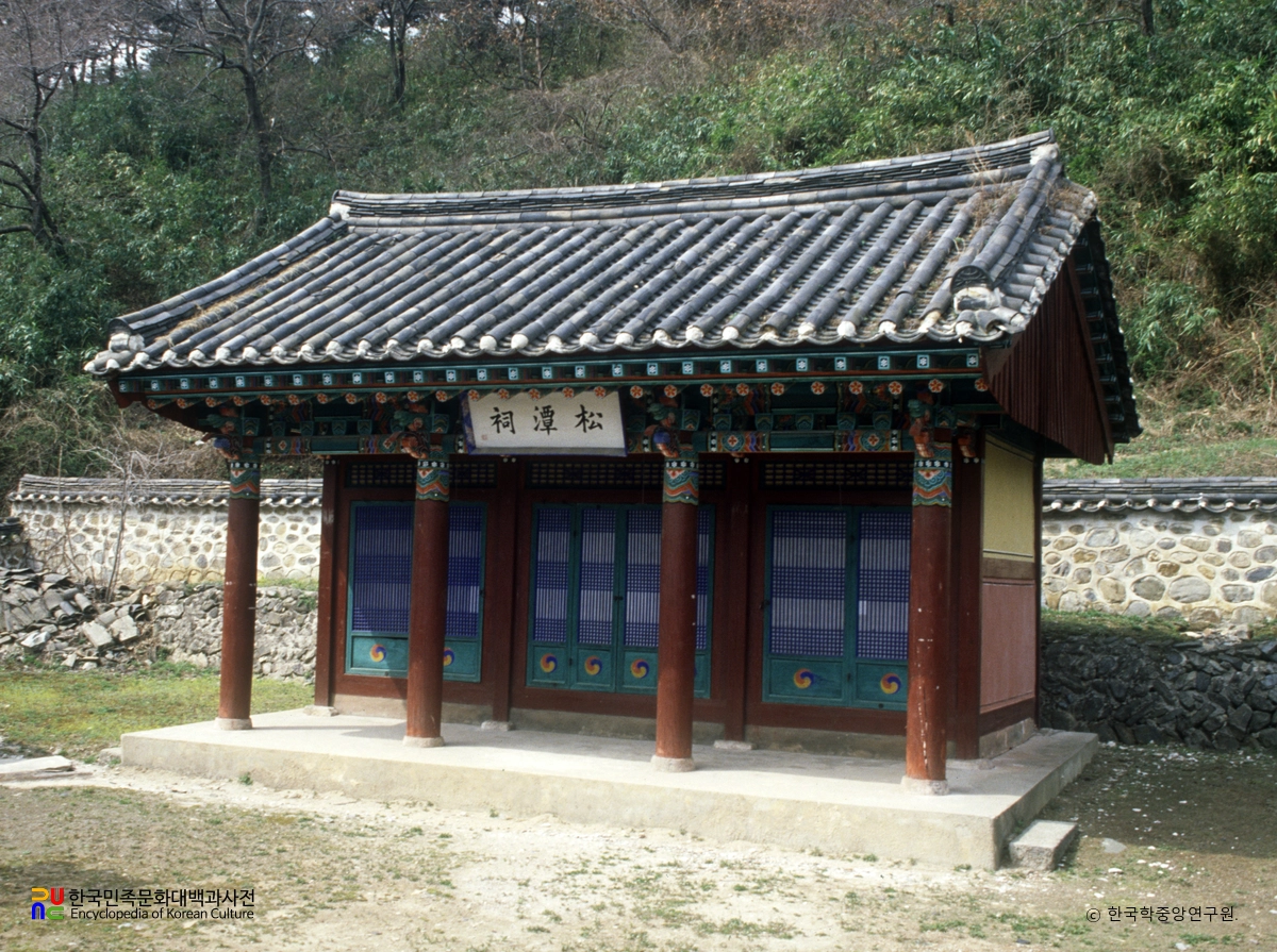 강릉 송담서원 중 송담사 정측면