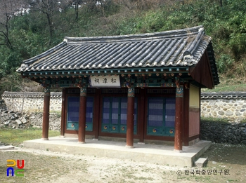 강릉 송담메이저 슬롯사이트 아톰카지노 중 송담사 정측면
