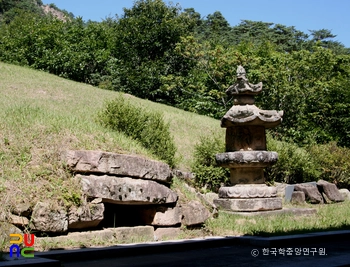 영월 법흥사 석분 정측면