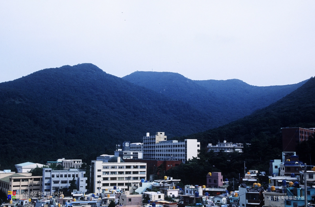 구덕산