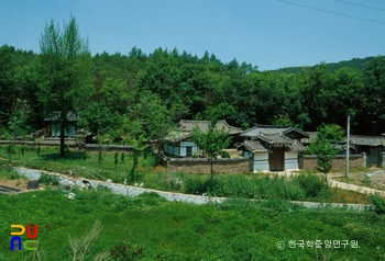 의성 우곡서원 전경