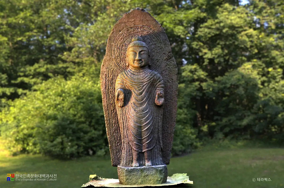 나주 철천리 석조여래입상