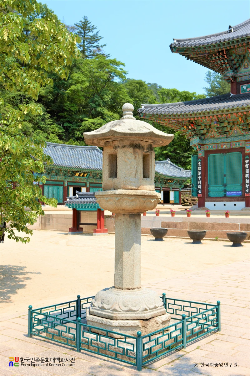 보은 법주사 사천왕석등