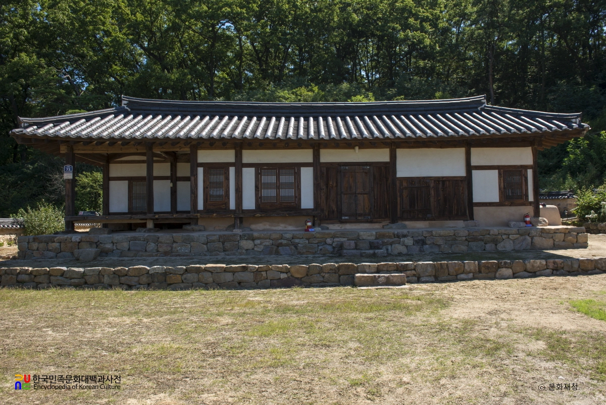 안동 예안이씨 충효당 정면