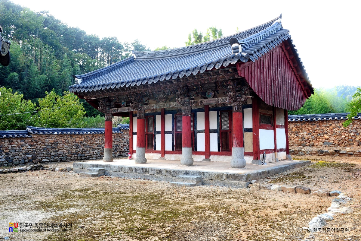 장성 고산서원 고산사 측면