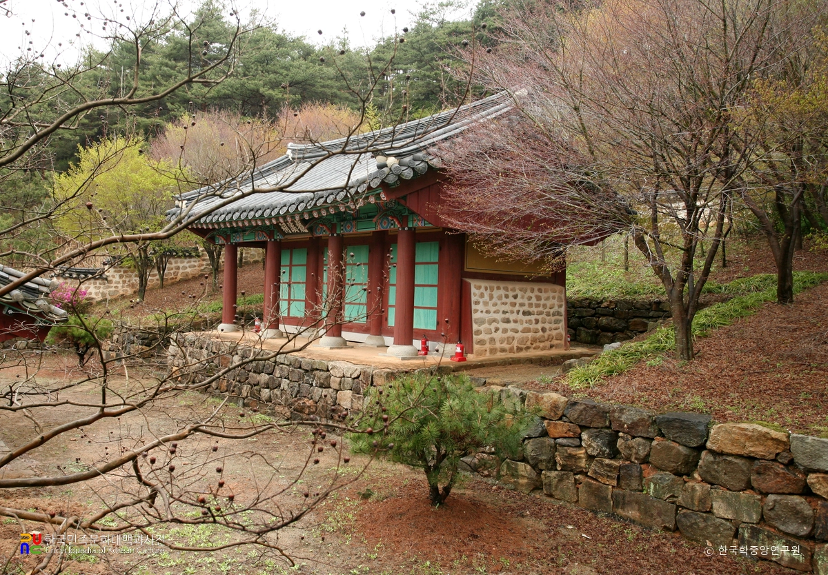영광 내산서원 용계사 정측면