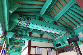 양산 송담서원 강당 내부