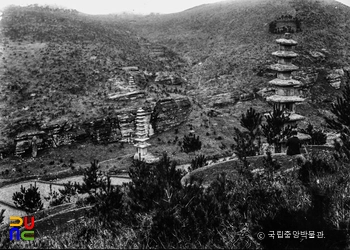 화순 운주사 석탑군