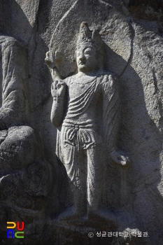 경주 남산 칠불암 마애마카오 슬롯 머신 추천 삼존상 중 좌협시보살