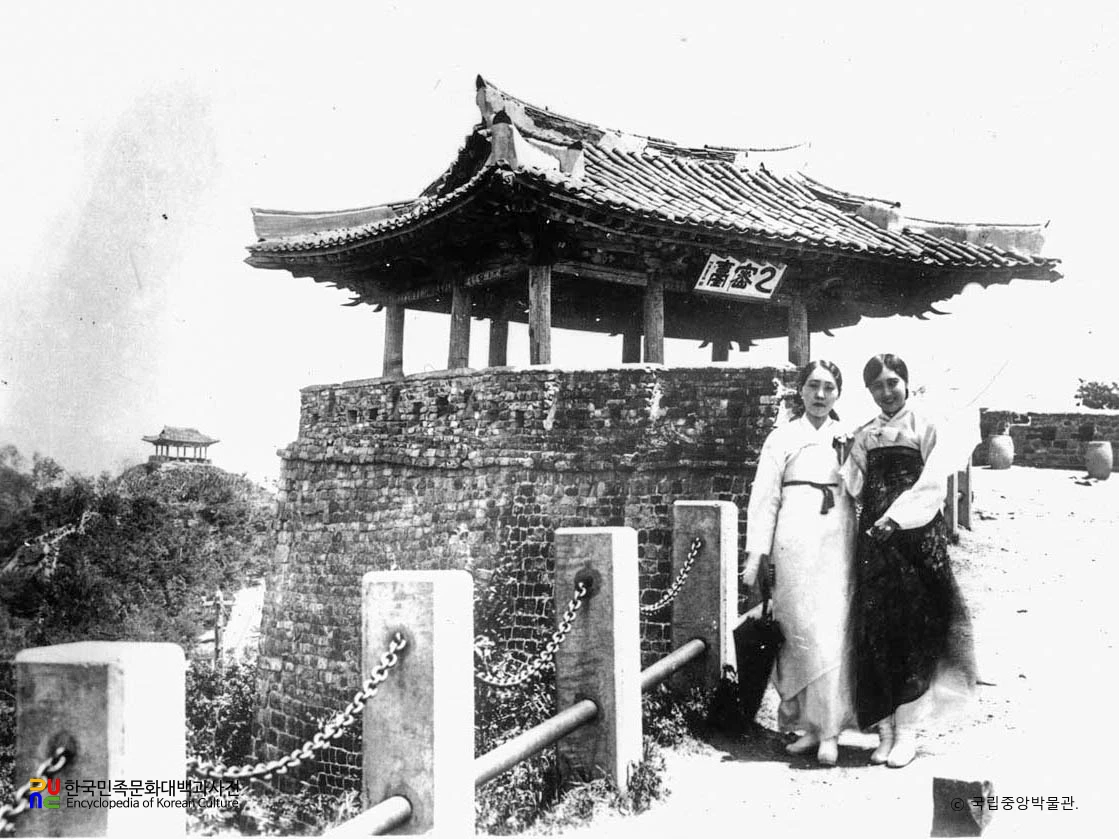 평양 을밀대 전경