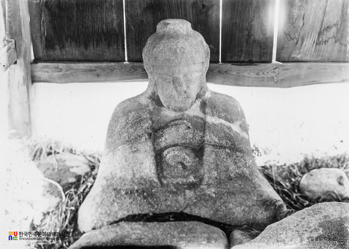 강릉 굴산사지 석조불상