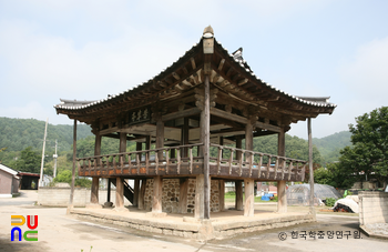 김천 방초정 정측면