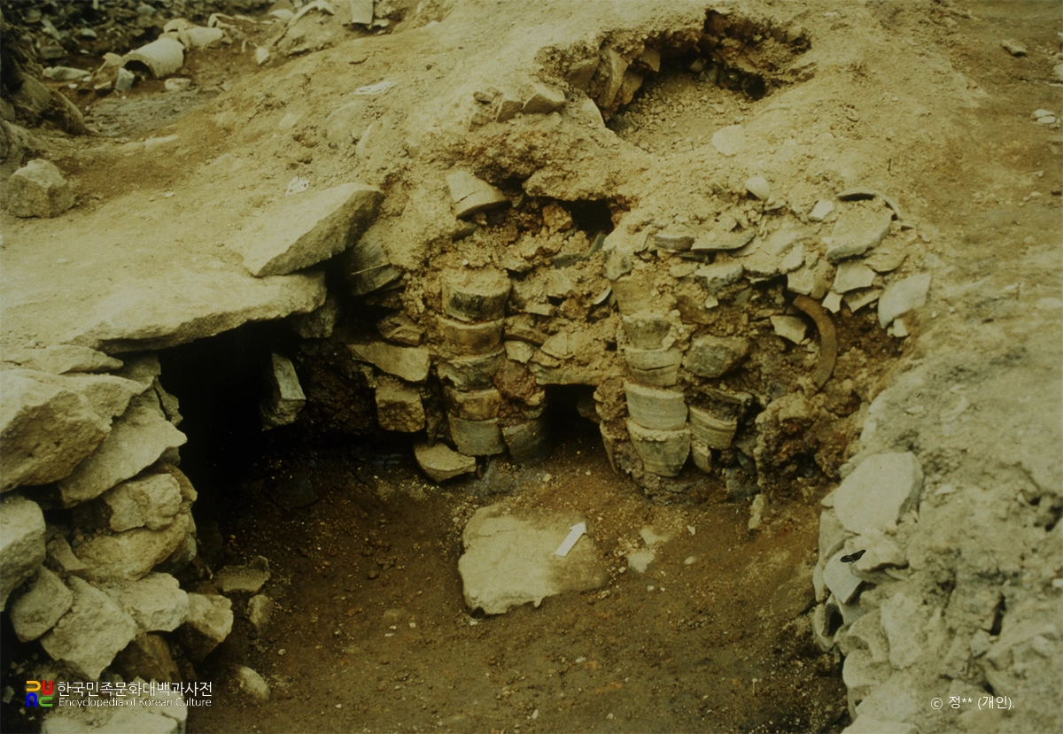 강진 고려청자 요지 중 가마터