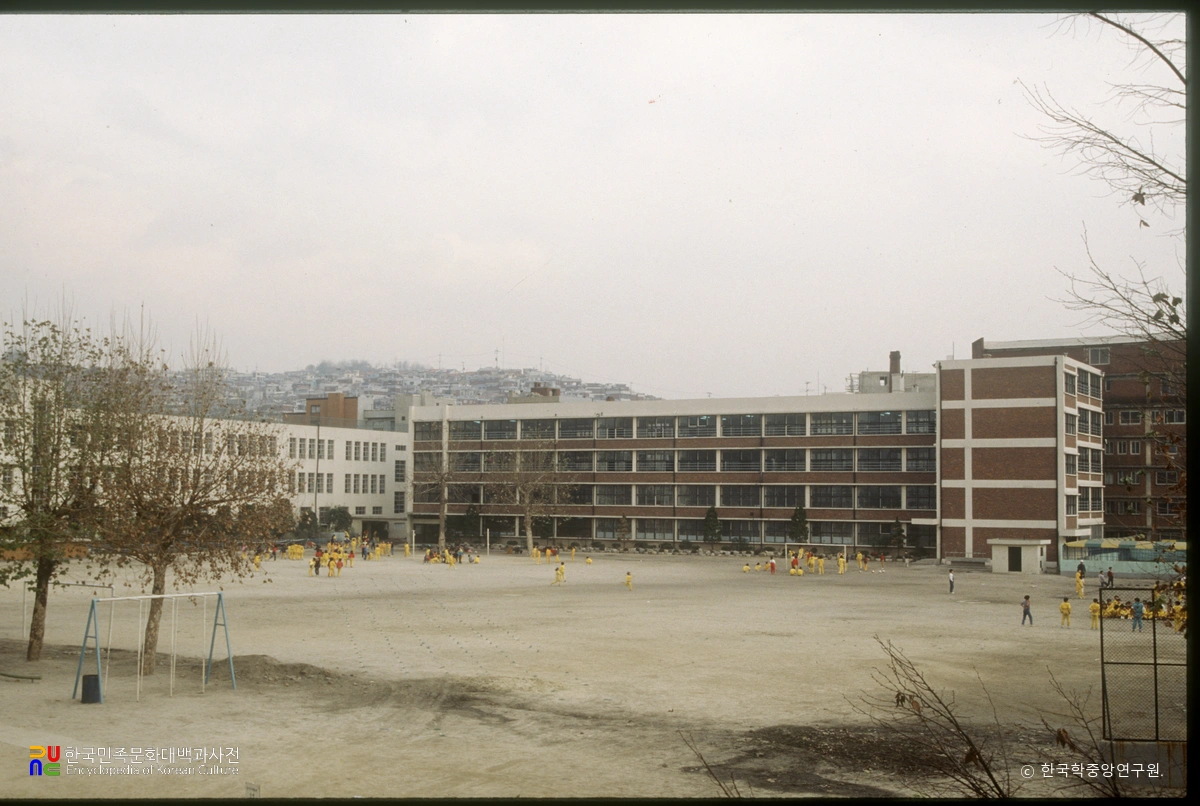 서울효제초등학교