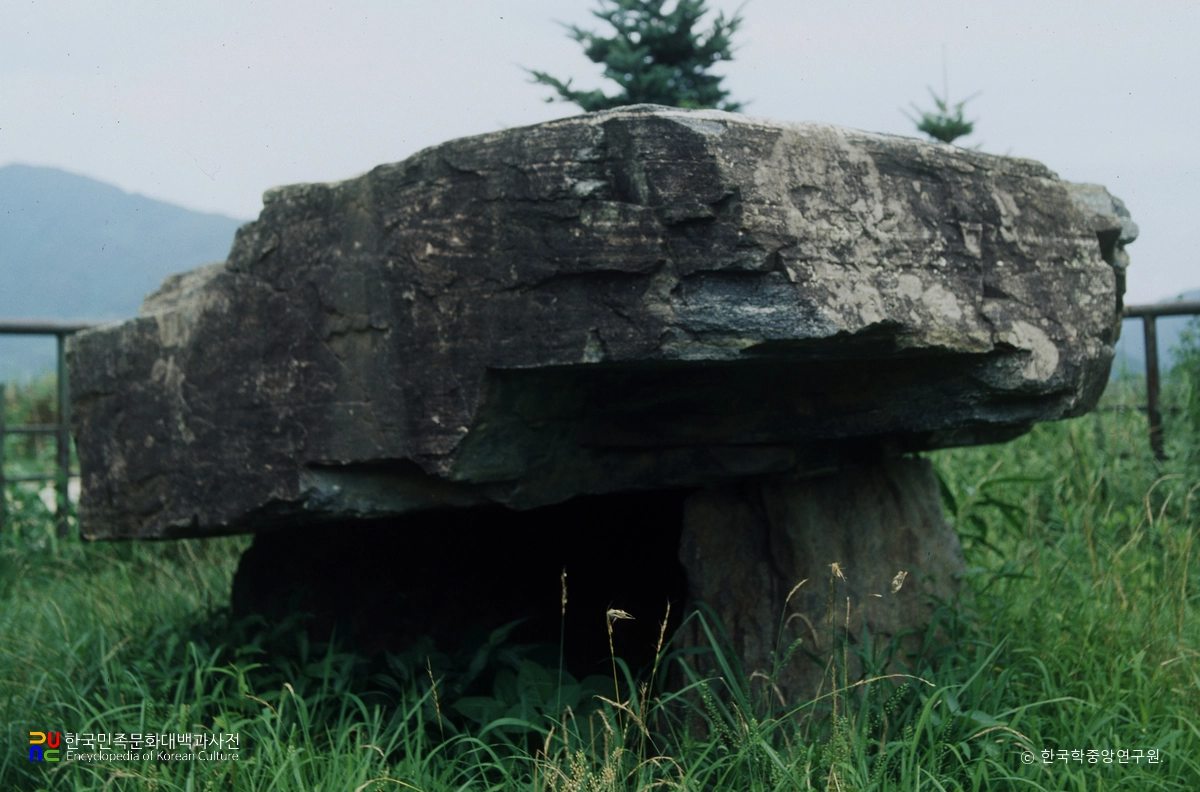 춘천 천전리 지석묘군 제4호