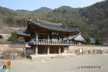 의성 빙계서원 빙월루 정측면