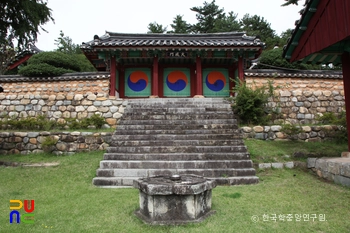 사천향교 대성문 정면
