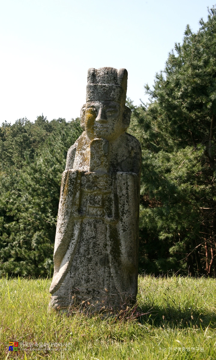 남양주 순강원 문인석