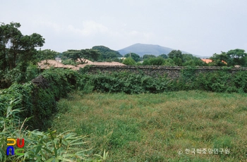 서귀포시 정의현성지 전경