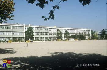 상주초등학교