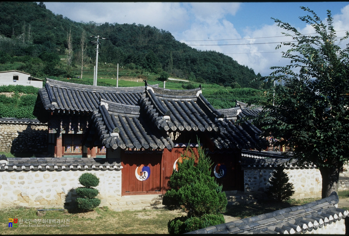 추본사. 명곡사