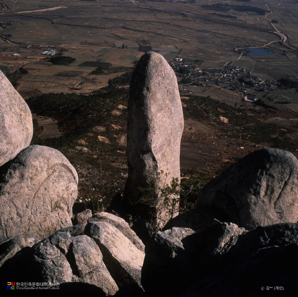 경주 마석산 남근바위