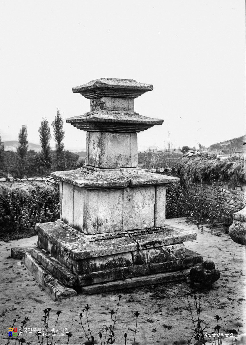 포항 법광사지 삼층석탑