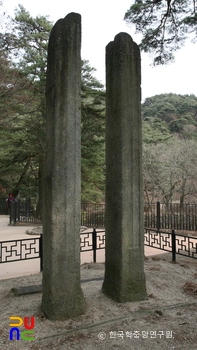 영주 슬롯사이트 벳페어지 당간지주 정측면