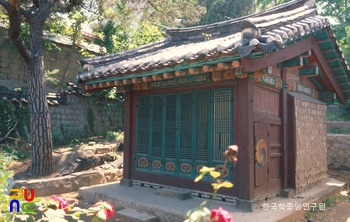 서울 관성묘 정측면