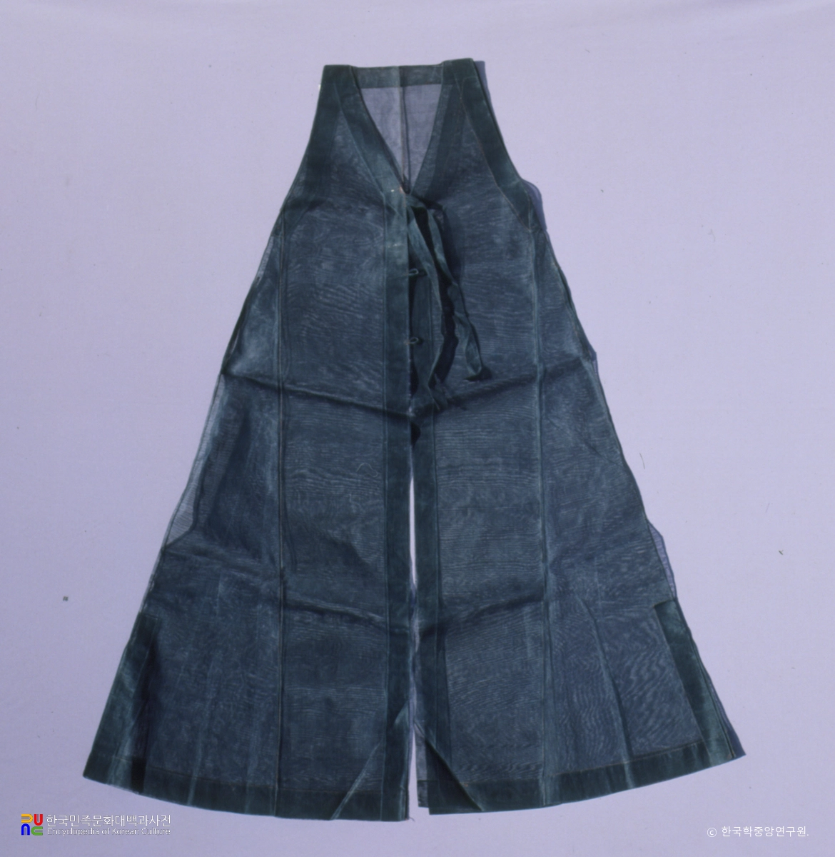 수박색 은조사 전복