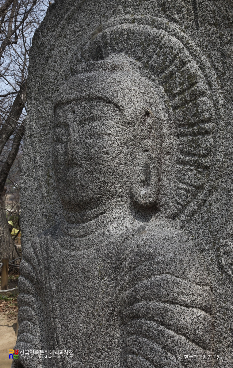함양 이은리 석불의 상호 우측면 / 항목 연결 불필요