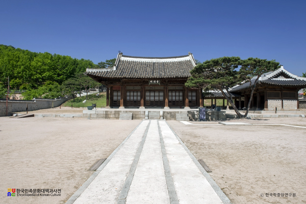 수원 화령전 운한각 전경
