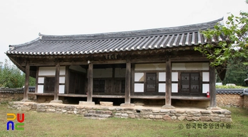거창 메가 슬롯 중 강당 정측면