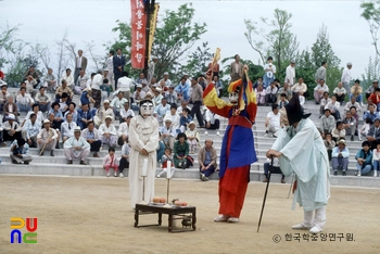 송파산대놀이 / 제7과장 진오귀굿