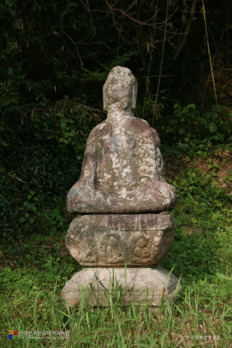 곡성 당동리 석조여래좌상