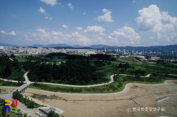 서울 몽촌토성 전경